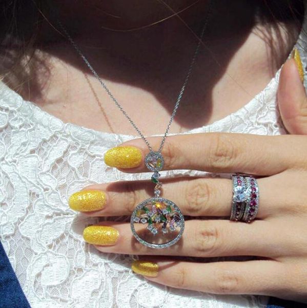 

pendant necklaces luxurious round necklace silver color mosaic premium cubic zirconia for valentine's day gift women jewelry