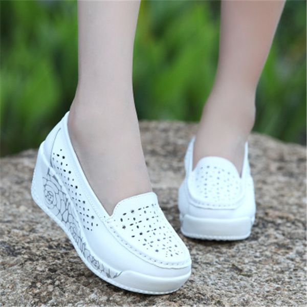 

2021 new women's walking sports shoes woman swing ladies'shoes, wedges, comfortable shoes, working shoes. rsiq, Black;white