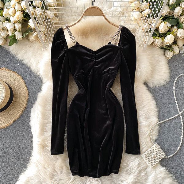 

2021 new singiny current design girdle dressed in ladies'velvet retro-square turtleneck long sleeved thin winter weck, Black;gray