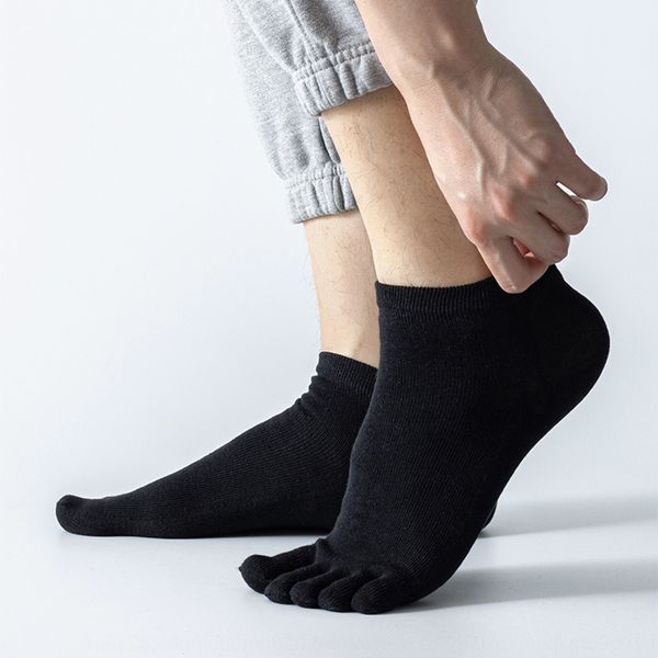

new men's toenail toenail medium five finger cotton korean casual split toe socks comfortable and breathable solid color fitness runnin, Black