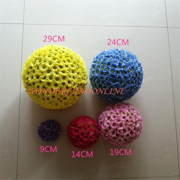

11.5 inch / (29cm) wedding artificial silk daisy kissing ball flower pomander bouquet ball home decorative balls