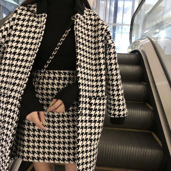 

woolen coat women autumn and winter 2020 new black houndstooth loose korean mid-length thick woolen black white grid outerwear1