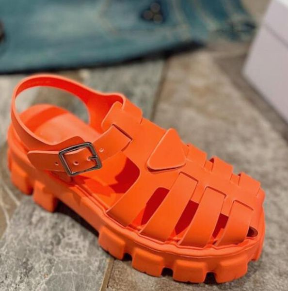 

2022 foam rubber sandals wheel sole slippers fashion classic platform designer luxury women roman shoes casual beach sandals with box size 3, Black