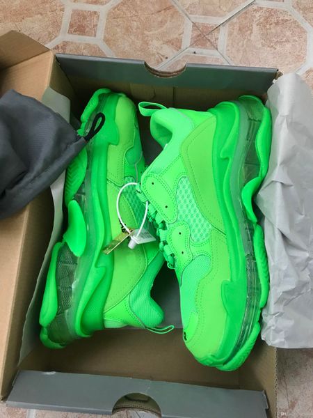 

2020 paris triple s crystal bottom green white tripler mens womens running shoes boots platform sneakers women sports dad shoes