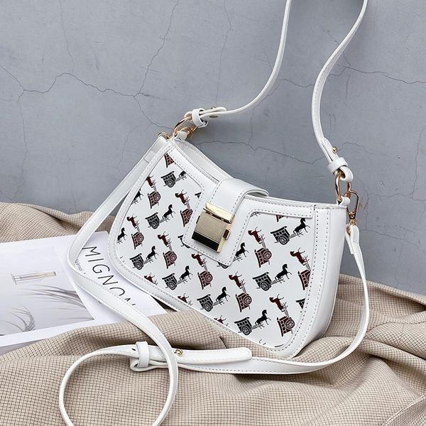 

new french design fashion underarm bag handbag & elegant shoulder bag messenger width 25cm height 14cm thickness 6cm