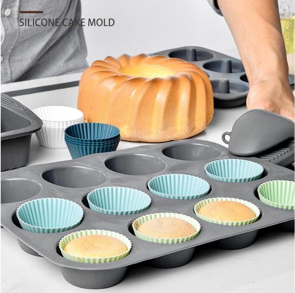 Pirottini in silicone Attrezzi per torte Confezione riutilizzabile da 24 Stampi per dolci multicolori con rivestimento per muffin Resistenza alle alte temperature CCA12376