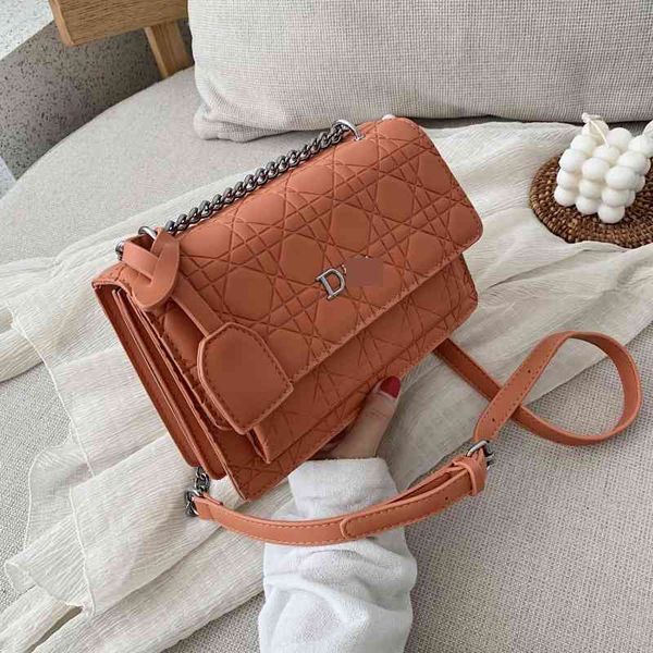 

2022 factory wholesale new bags summer red trend women's single shoulder chain bag