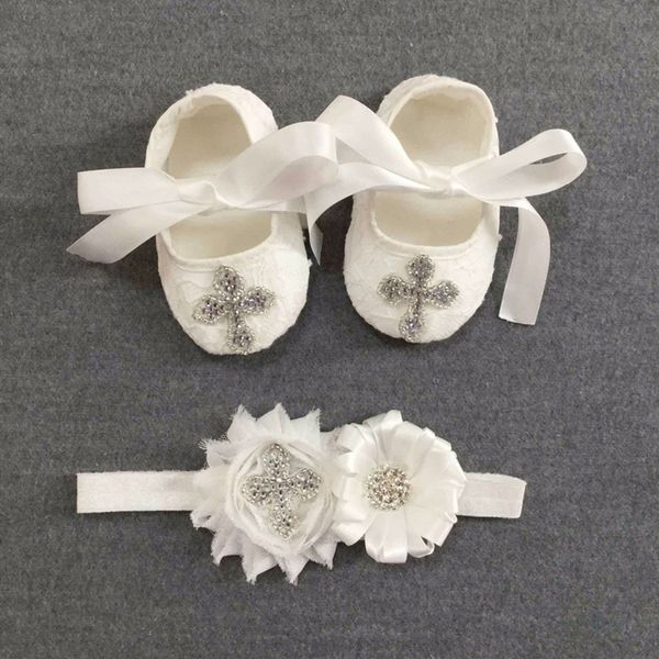 Primeiros caminhantes atacado marfim batismo macio sapatos de bebê headband laço luxo cruz diamante charme botas de crochê infantil balé