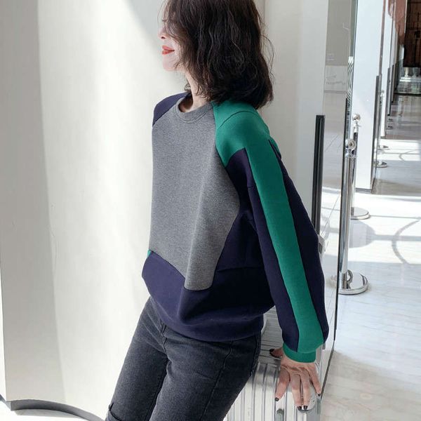 

new korean loose thickened color matching design for women's sweater in autumn and winter of 2020, Black