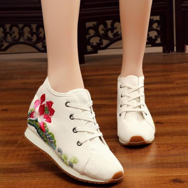 

2020 new fashion lace up women shoes runway designer round toe outdoor trendy footwear female shoes 1020, Black;white