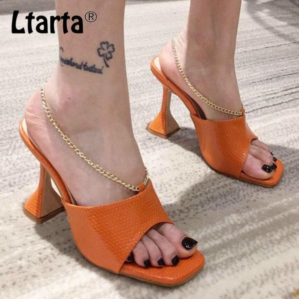 

ltarta 2020 summer new metal chain square head women's shoes fashion high-heeled wine glasses with women's sandals cwf1, Black
