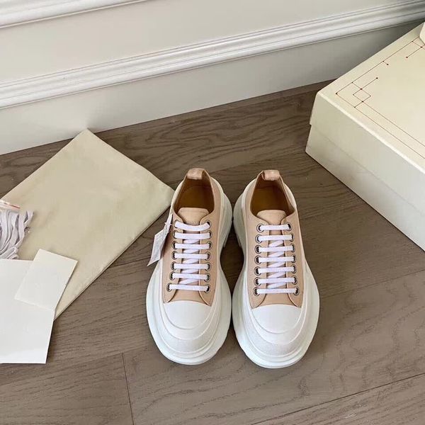 

spring 2020 new canvas platform sports shoes sponge cake small white shoes black tall daddy shoes