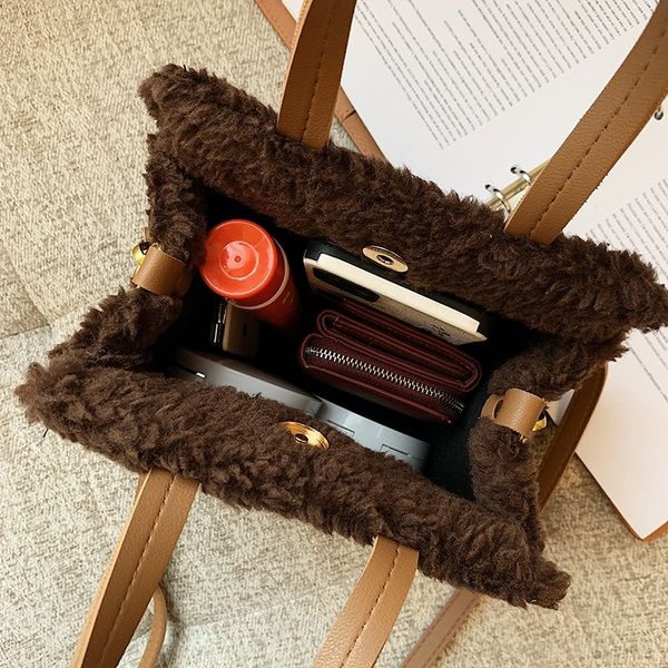 

kxkt outdoor messenger classic bag 2021 men039;s new designer shoulder bag leather patchwork fashion handbag purse messenger handbag, Blue;pink