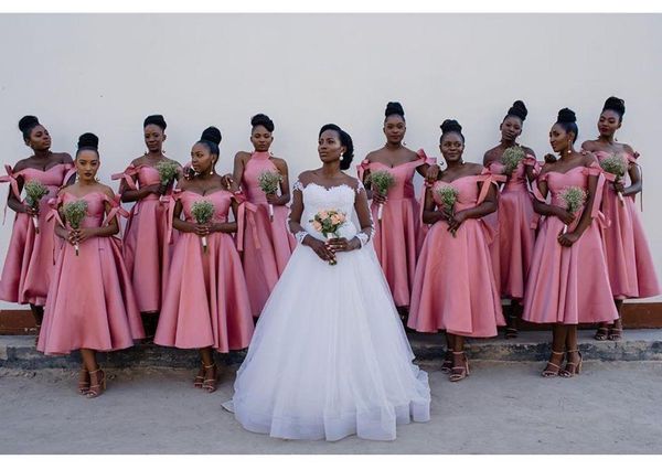 Africano nuovo designer africano rosa una linea abiti da damigella d'onore fuori spalla da tè da tè abiti da matrimoni in raso cameriera di dress otono