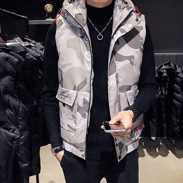 

new style handsome and thickened camouflage hooded cotton padded jacket with work clothes vest and jacket with cotton vest, Black;white