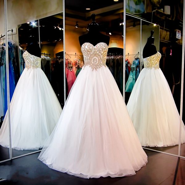 Новое очаровательное белое золотое кружево-бальное платье Quinceanera платья 2020 аппликация Sweet 16 Lang Party Prom Prom Vestidos de 15 Anos