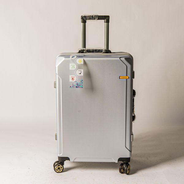 

suitcases travel luggag strong handle hori5 cloud star suitcase trunk bag spinner universal wheel duffel rolling luggages briefcase mirror l