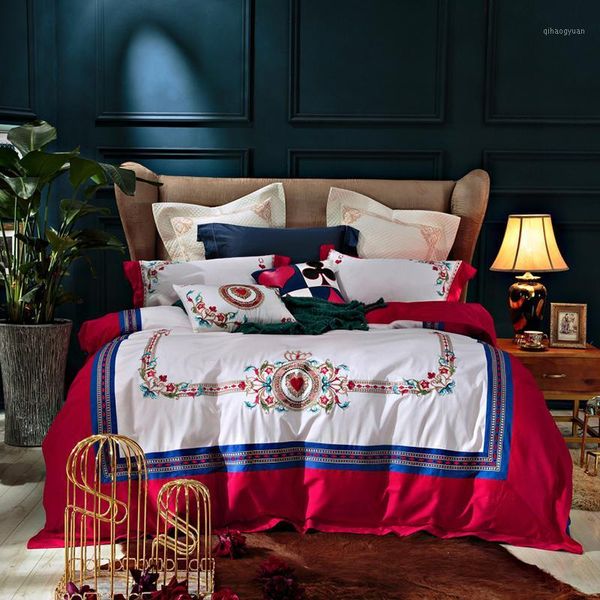 

new arrivel  bedding set embroidery bedclothes 4/6pcs duvet cover sets  king size soft bed linen1