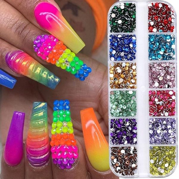 

12grids / set красочный кристалл 2мм 3мм nail art стразы акриловые nail камни плоской задней блестящие советы 3d гвозди искусство украшения, Silver;gold