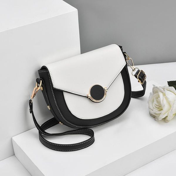 

2020 new fashion ins online celebrity korean version joker contrast foreign style shoulder slung