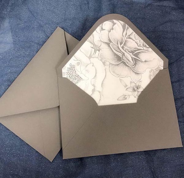 

gift wrap customized envelope with vintage grey floral liner 135x195mm