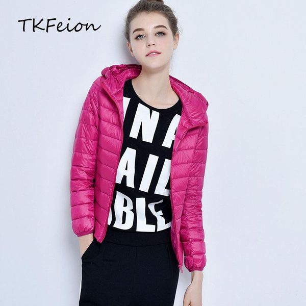 

autumn winter women bomber short coats jackets light thin style 2020 new fashion female slim hooded coats warm duck down filler, Black;brown