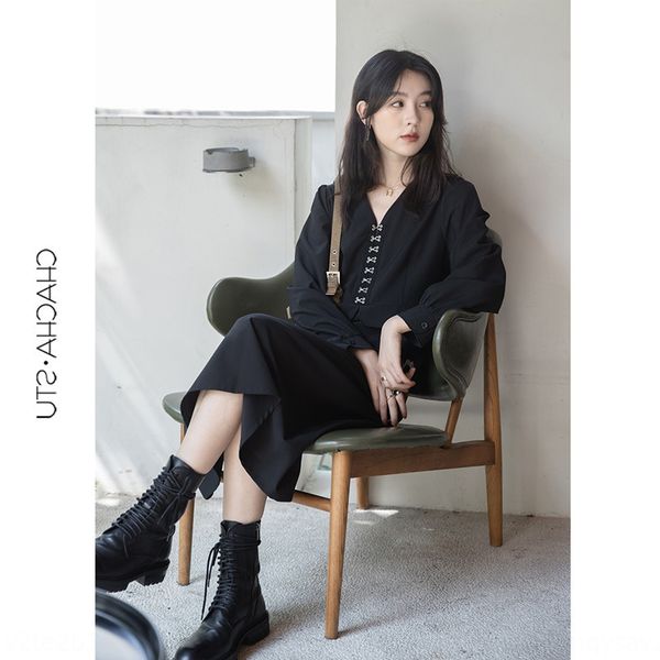 

net red light mature style design sense small number formal dressof autumn dress 2020 new women's hepburn little black dress doldl, Black;gray