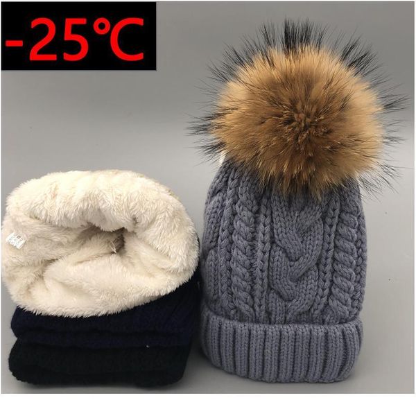 

2020 skullies beanies women plus velvet winter hat for women warm women hat brand knitting cap 18cm fur pom poms lei jllqgy