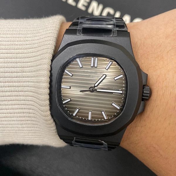 

special style u1 automatic movement 5711 men watch sapphire crystal gray dial male watch 316 stainless band ing, Slivery;brown