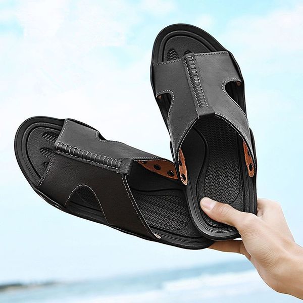 

2022 men's leather slippers fashion leisure outdoor casual sandals with soft soles feeling of comfort comfortable to wear, Black