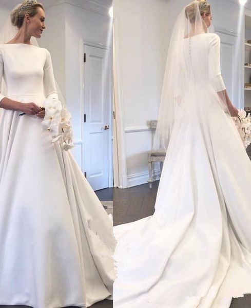 

simple elegant plus size a line wedding dress 3/4 long sleeves bateau neck buttons back bridal gown wedding dress robe de mariee, White