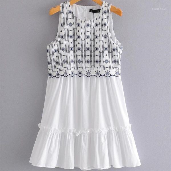

casual dresses 2021 summer women's french retro round neck sleeveless embroidery design stitching ruffled mini dress1, Black;gray