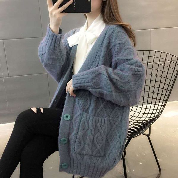 

2020 women long sleeve winter warm sweater knitted cardigan fashion loose sweater outwear, White;black