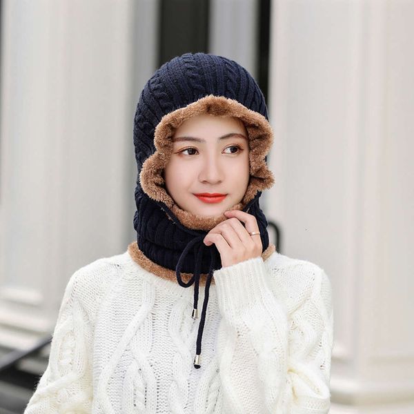 

one-piece riding equipment hooded hat versatile winter plush thickened warm ear covering collar, Black;green