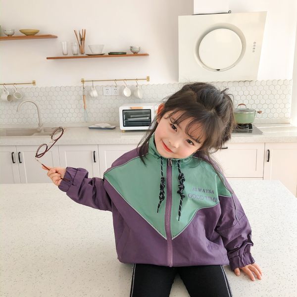 Frühling Neue Ankunft Koreanischen Stil Baumwolle Allgleiches Passende Farben Mode Lässig Buchstaben Gedruckt Lose Mantel Für Coole Baby Mädchen LJ201125