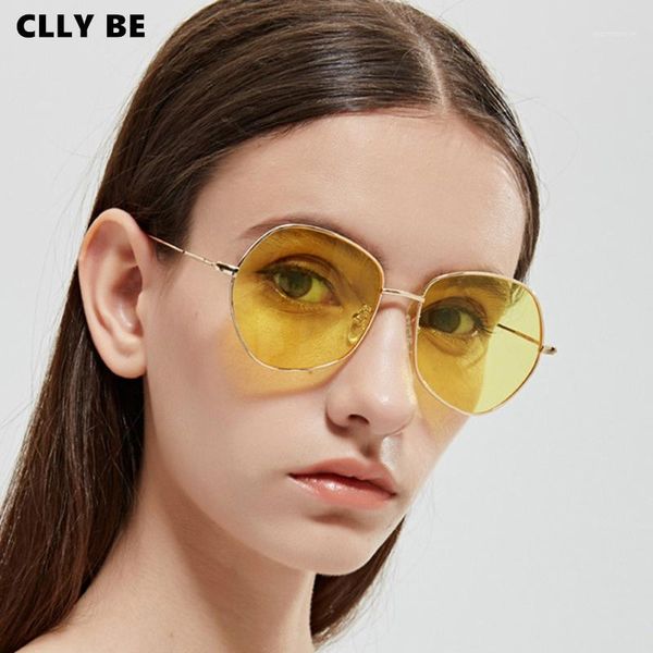 

Fashion Yellow Sunglasses Women Retro Brand Designer Classic Sun Glasses For Ladies Luxury Metal Frame Sunglasses Female Oculos1, White;black