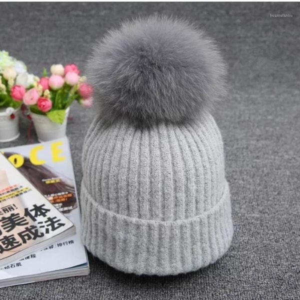

parent child knitted hat big fur ball fur straw hat children's winter woolen autumn winter thickened warm cover1