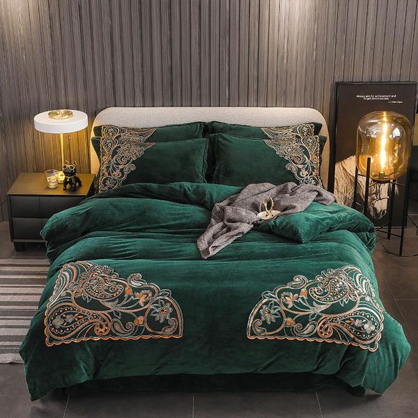 

green brown beige gray luxury winter thick velvet flannel fleece bedding set short plush lace duvet cover bed sheet pillowcases