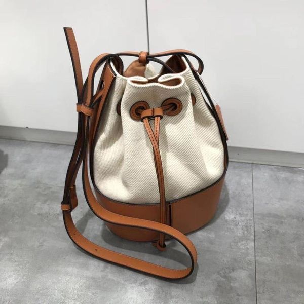 

genuine leather handbags 2020 new one-shoulder messenger bucket bag fashion cowhide retro ladies handbag luxury design leather
