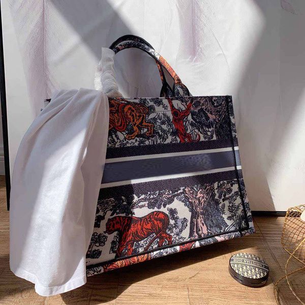 

women's women ladies bag,leather embroidery handbags sacks stuff shopping shop handbags female shopping bag ladies uscgh