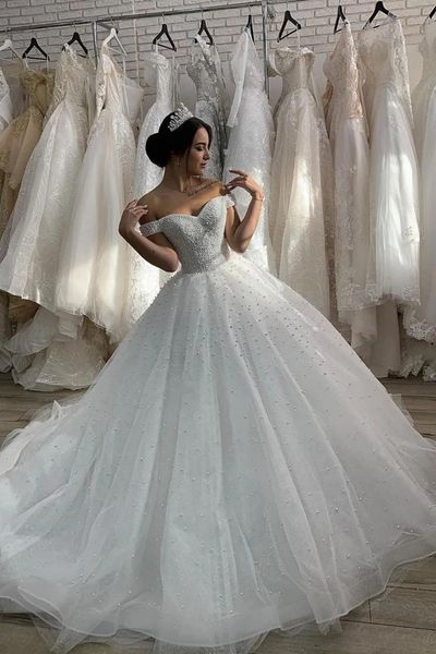 

luxurious ball gown wedding dresses off-the-shoulder pearls bride dress with cathedral tail with sleeves lace up back bridal gowns l79, White