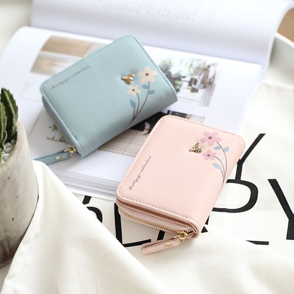 

women's short wallet student card bag cute multi-function multi-card slot folding change, Red;black