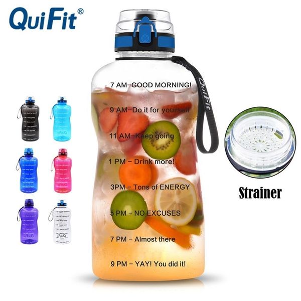 QuiFit 2L 1,3L 450ml halbe Gallone Tritan-Sportwasserflasche mit verschließbarem Flip-Flop-Deckel, Fruchtsieb, Netz, transparente Trinkflaschen 201204