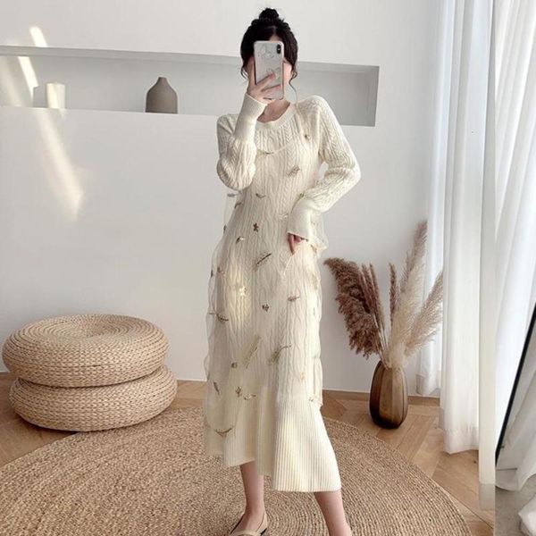 

2020 / winter new mesh autumn embroidery suspender very fairy suit skirt knitted french minority dress two piece set, Black;gray