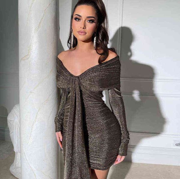 

casual dresses 2022 autumn / winter pop women's dresses solid low cut pleated dresses, Black;gray