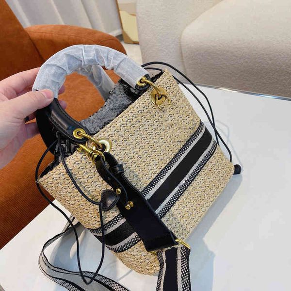 

summer woven bags mini tote lady small handbag shoulder designer crossbody female purses vacation travel 220304
