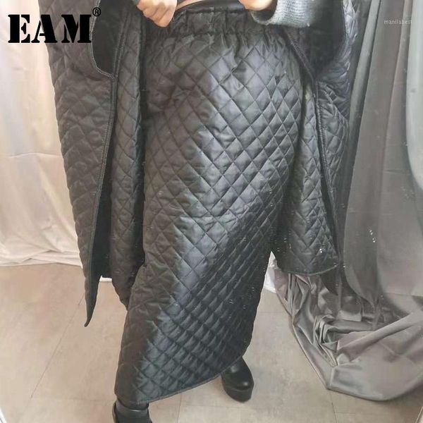 

eam] 2020 spring woman stylish black green color high waist diamond shape cotton-padded half-body skirt all match li0731