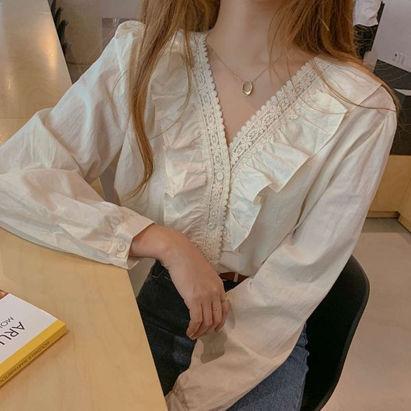 

lace shirt women's spring 2021 new korean loose sweet style v-neck ruffle single breasted long sleeve top, White