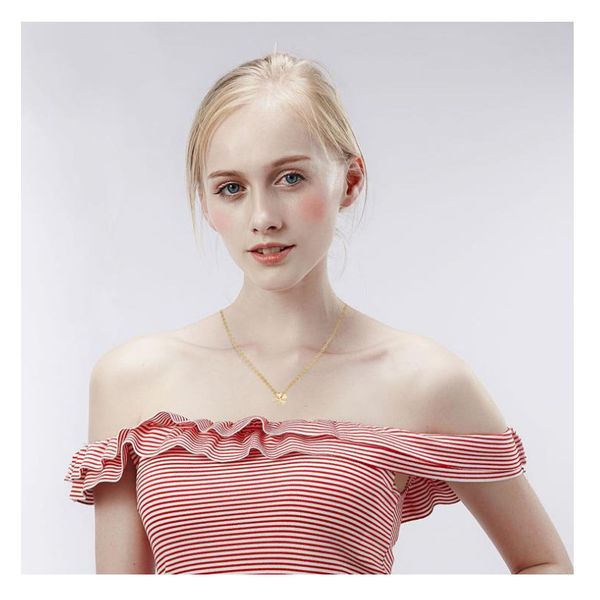 

petal grass pendant four-leaf short necklace clavicle chain, Silver