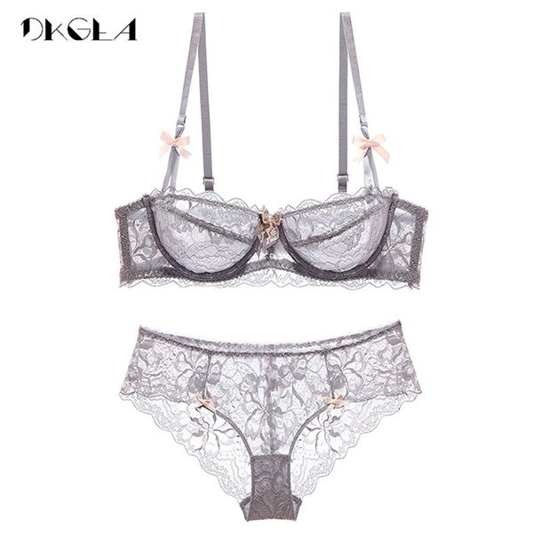 2019 Top Reggiseno sexy Mutandine Set Plus Size Reggiseno ultrasottile Set di biancheria intima trasparente Reggiseni bianchi Ricamo in pizzo Lingerie da donna Y200708